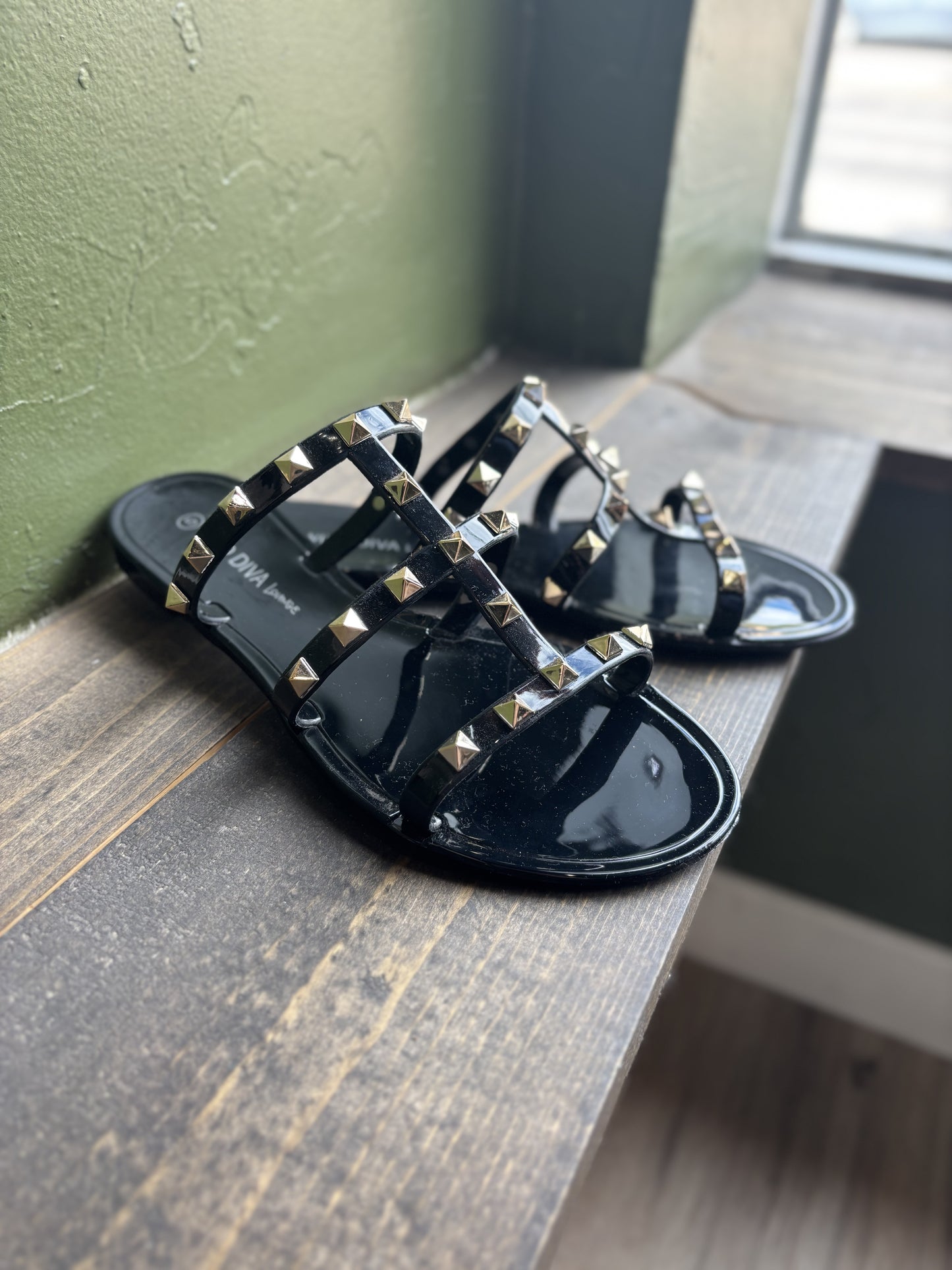 Wild Diva Lounge Sandals