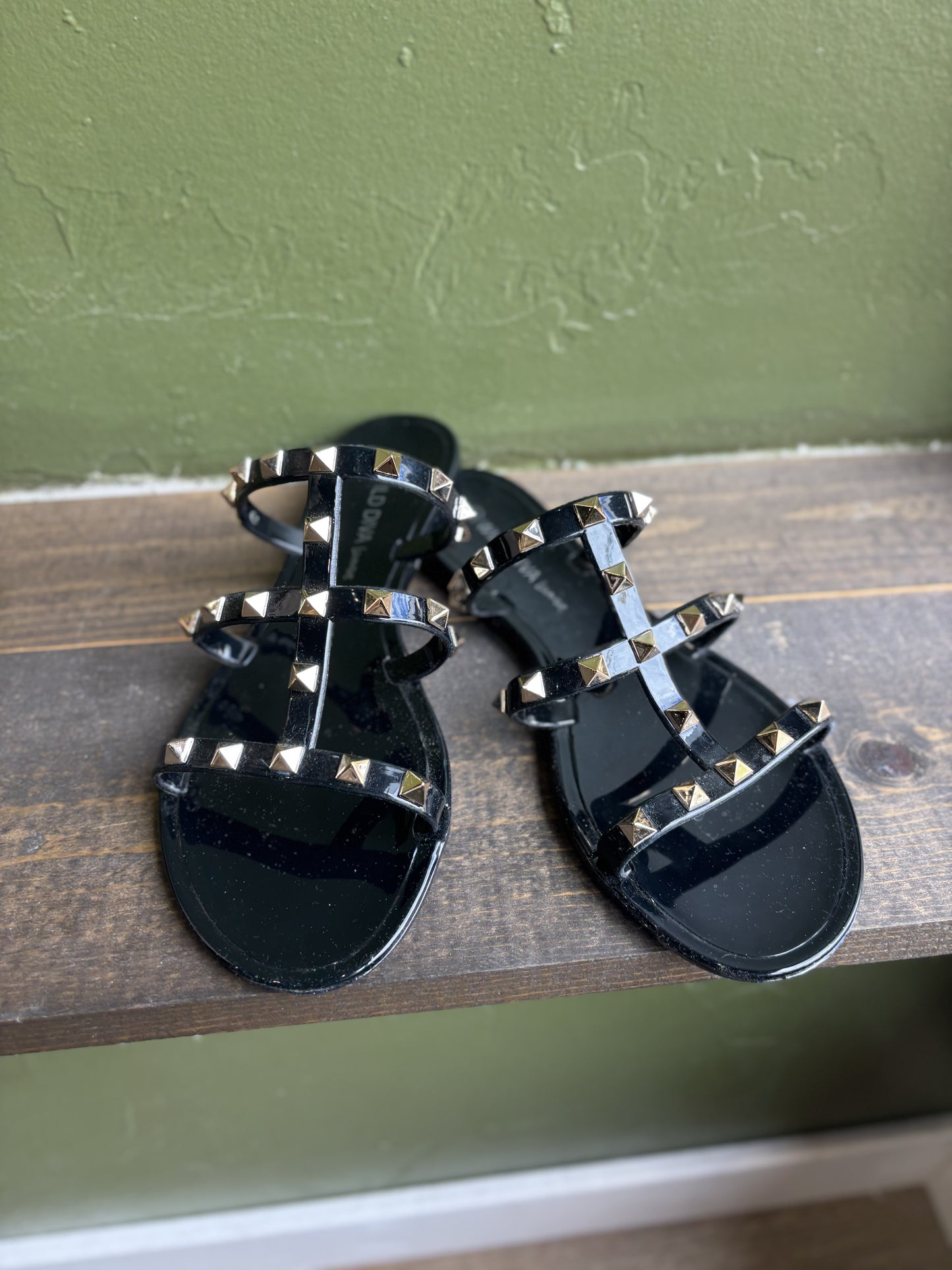 Wild Diva Lounge Sandals