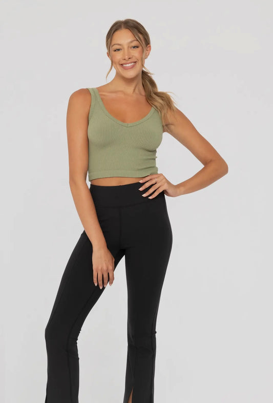 Mono B Ribbed Seamless Cropped Top