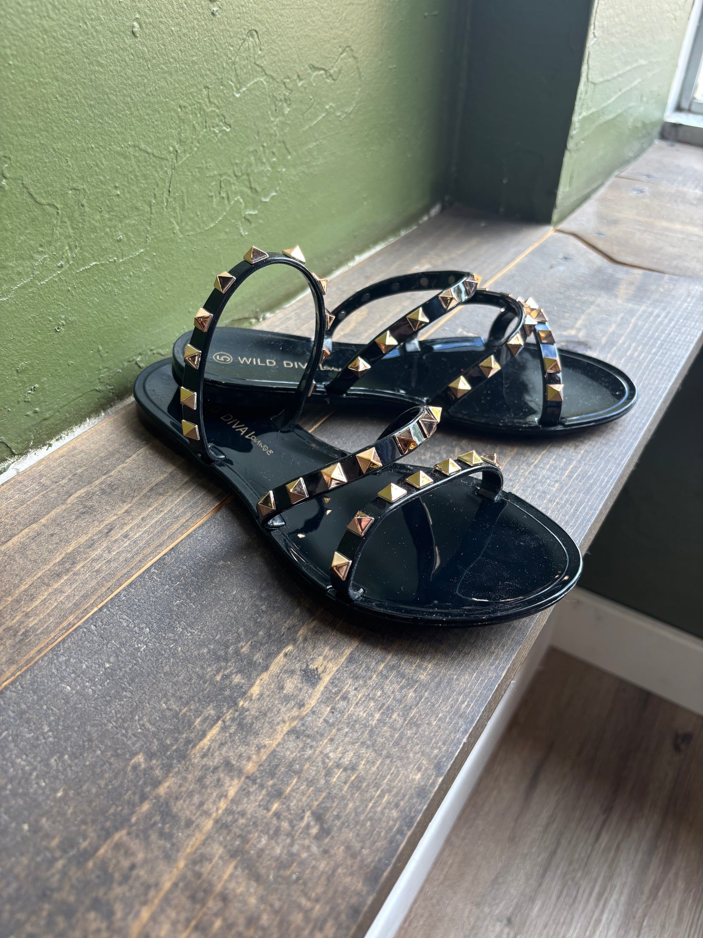 Wild Diva Lounge Sandals